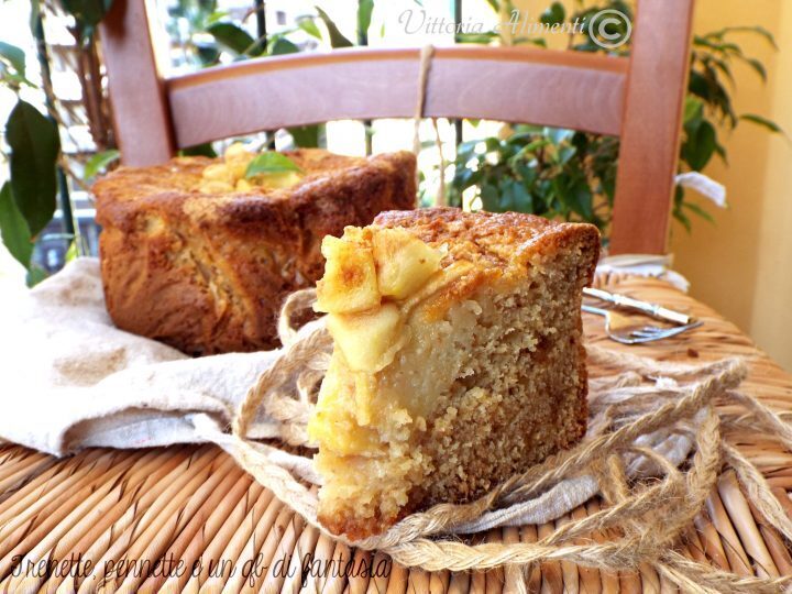 Torta di mele amaretti e latte condensato