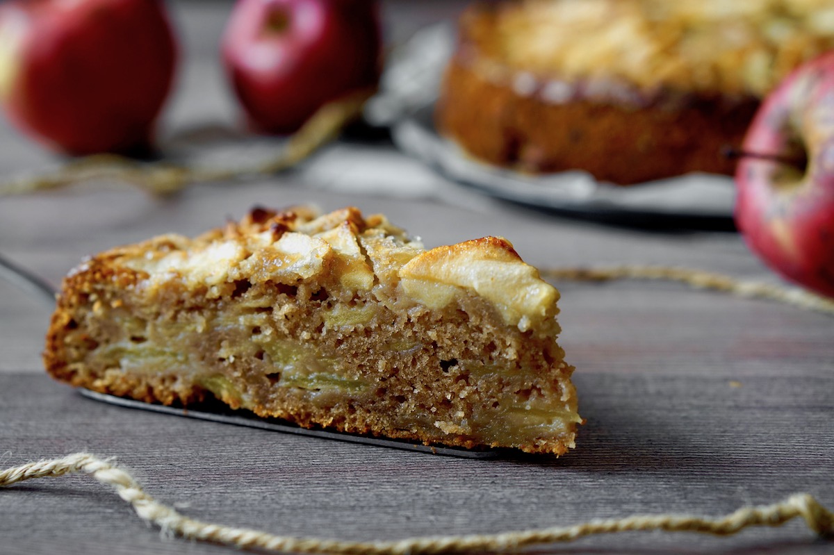 Torta di mele con farina di castagne