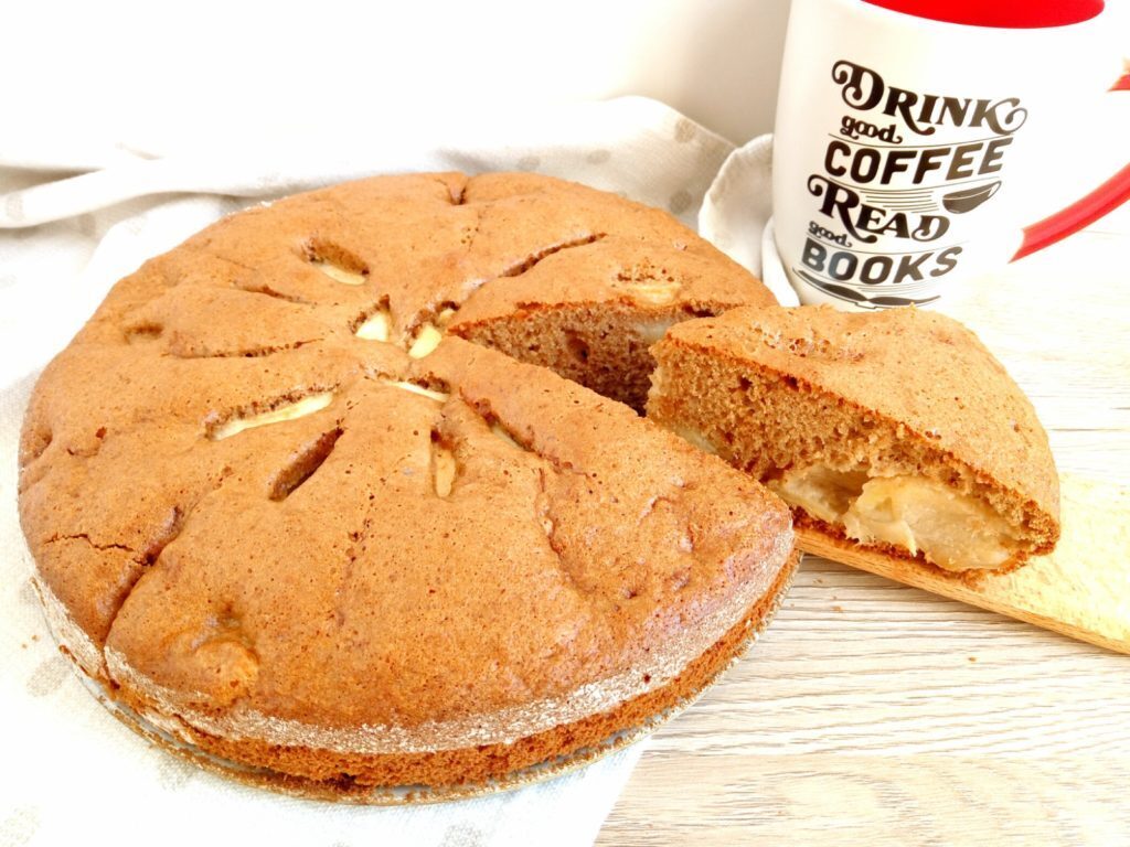 Torta di mele con farina di farro e di castagne
