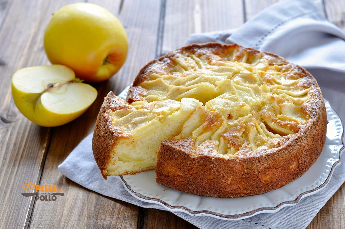 Torta di mele con succo di mela