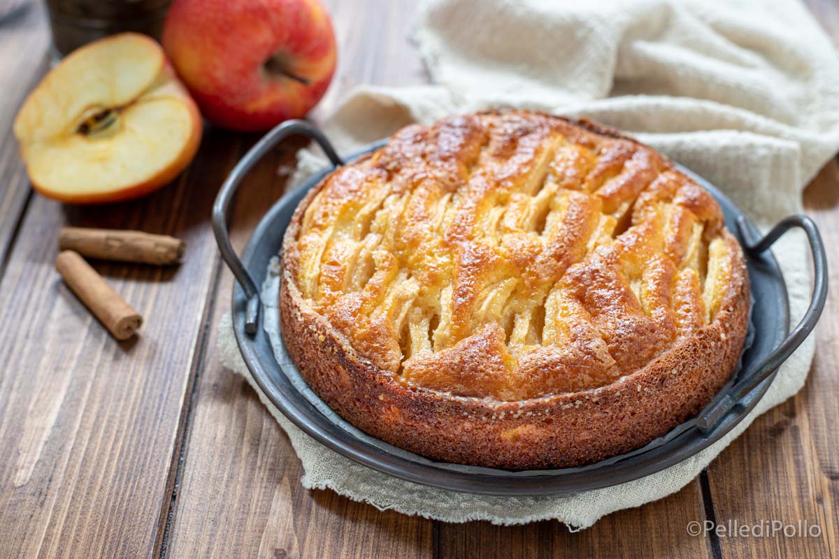 Torta di mele con yogurt greco
