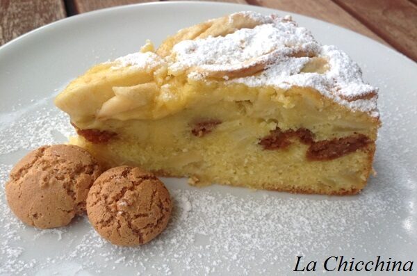 Torta di mele e amaretti ubriachi