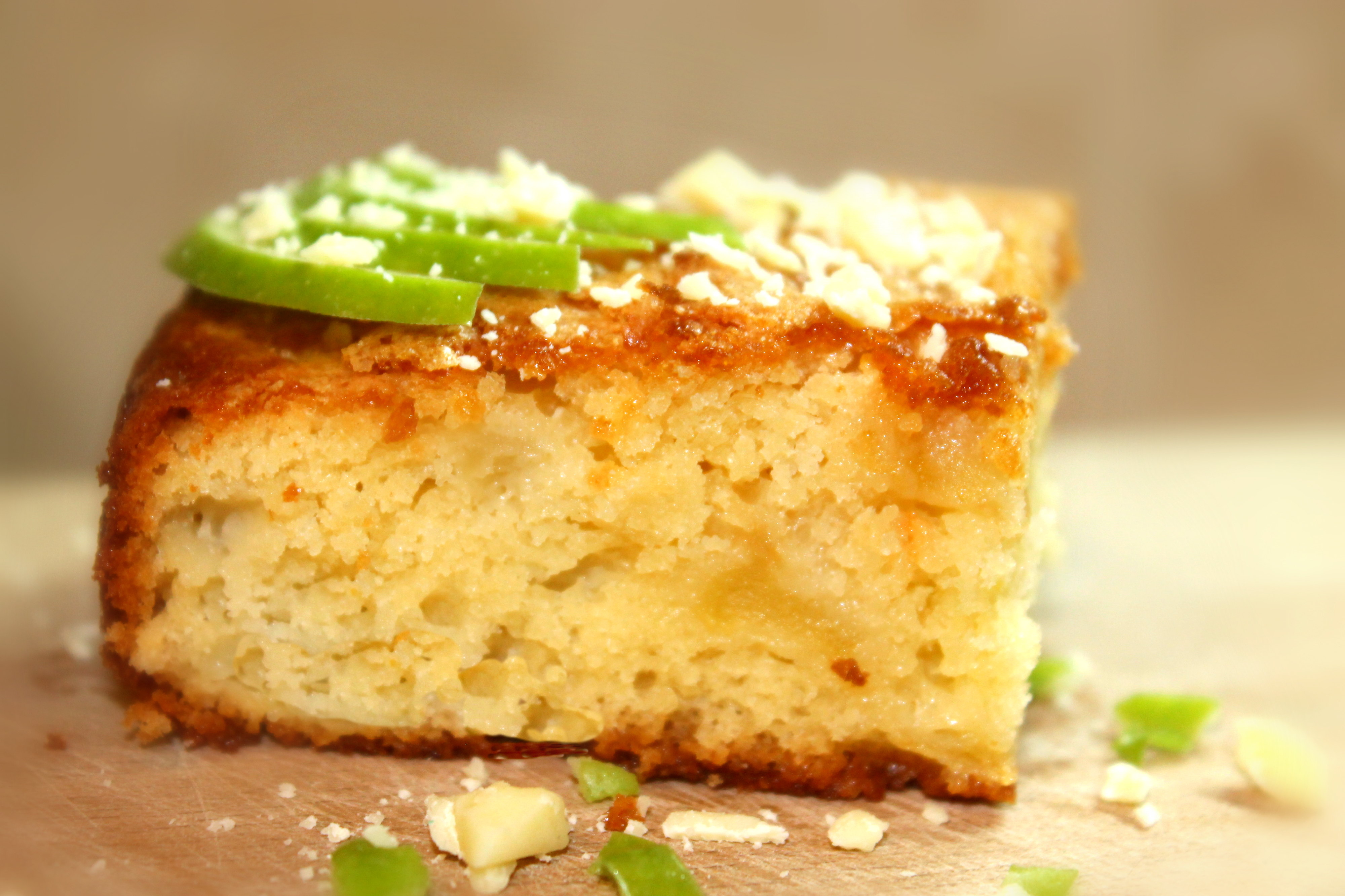 Torta di mele e cioccolato bianco