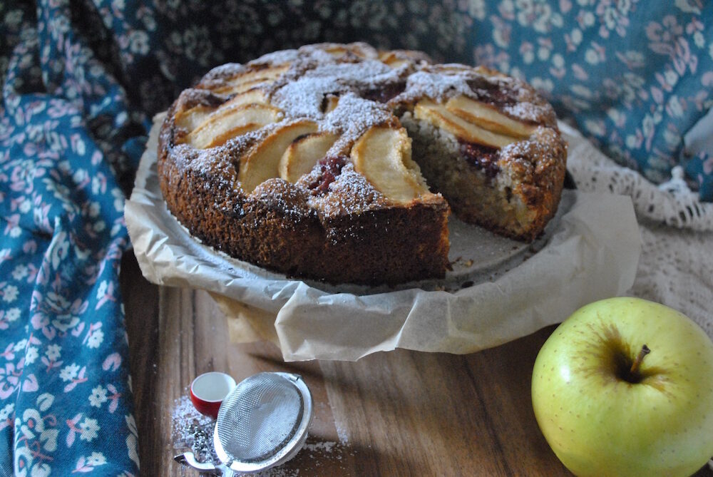 Torta di mele e fichi