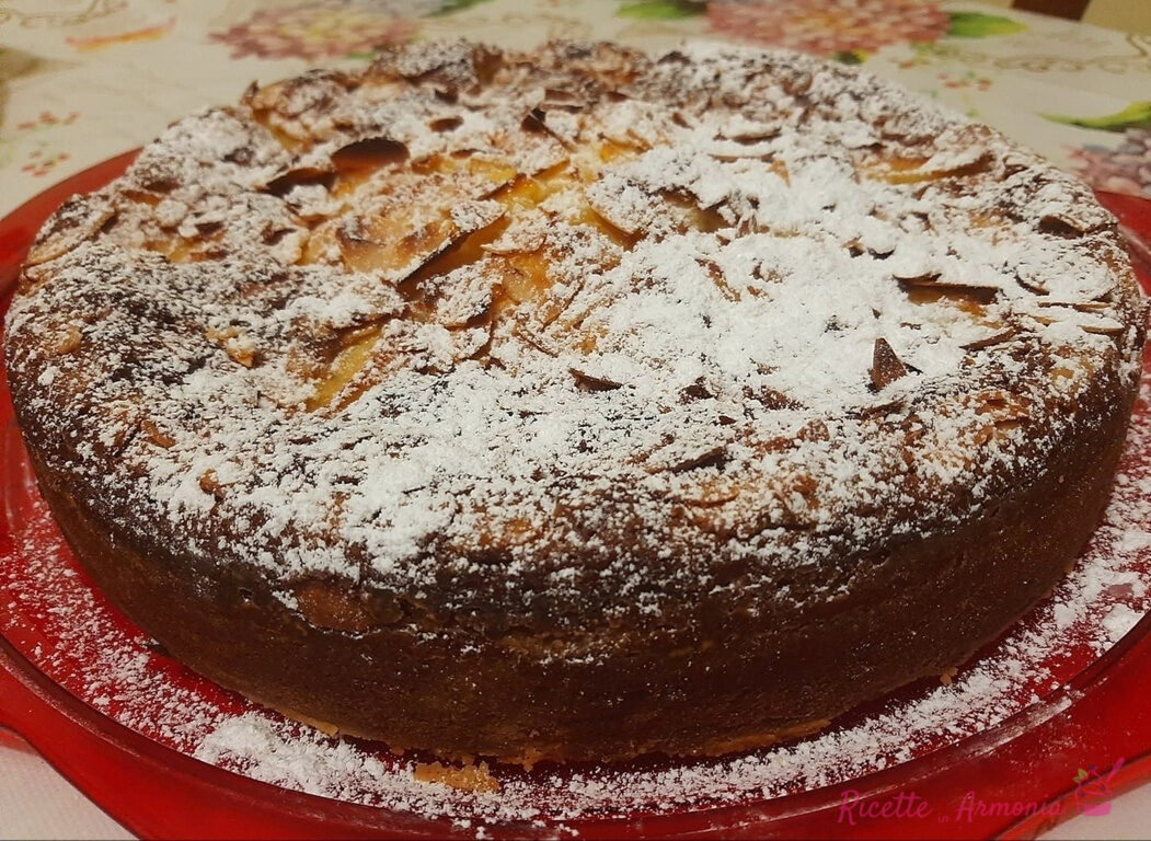 Torta di mele e mandorle