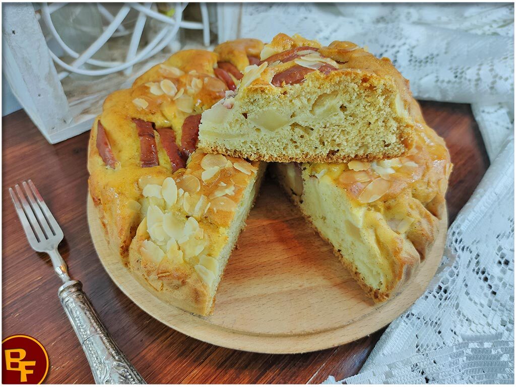 Torta di mele e mandorle senza zucchero