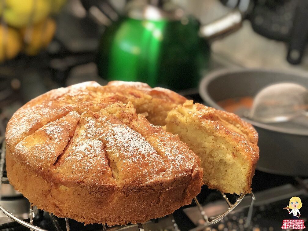 Torta di mele e yogurt (torta 7 vasetti)