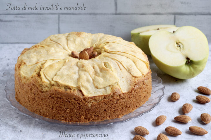 Torta di mele invisibili e mandorle