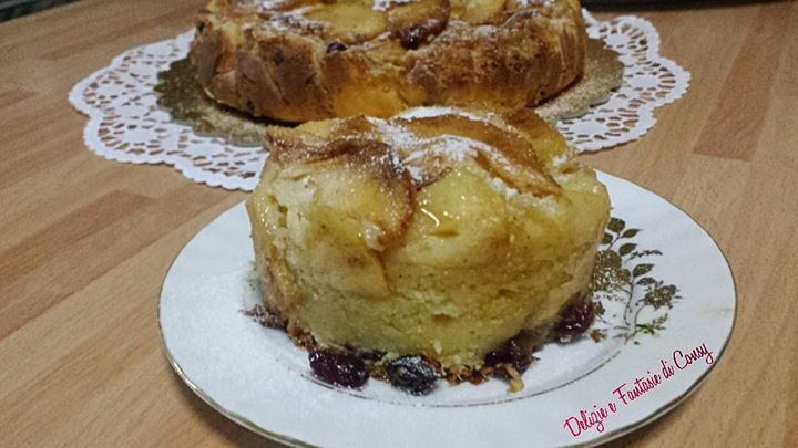 Torta di mele mirtilli rossi e mascarpone