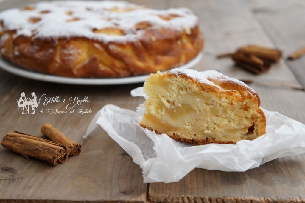 Torta di mele rosse