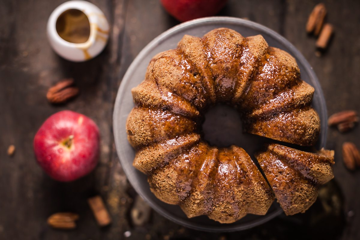 Torta di mele senza glutine vegan alla cannella