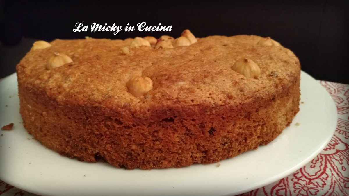 Torta di nocciole alla piemontese