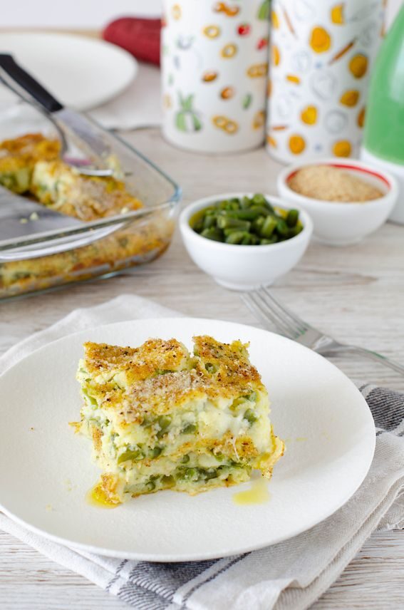 Torta di patate e fagiolini con mozzarella senza lattosio