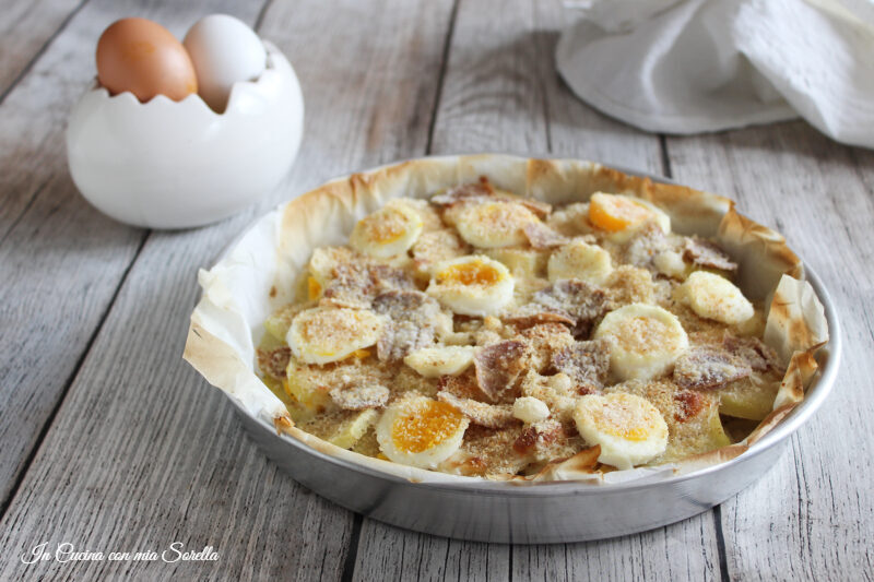 Torta di patate e uova sode