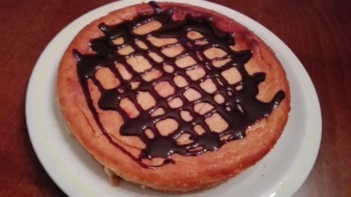 Torta di ricotta con cioccolato fuso