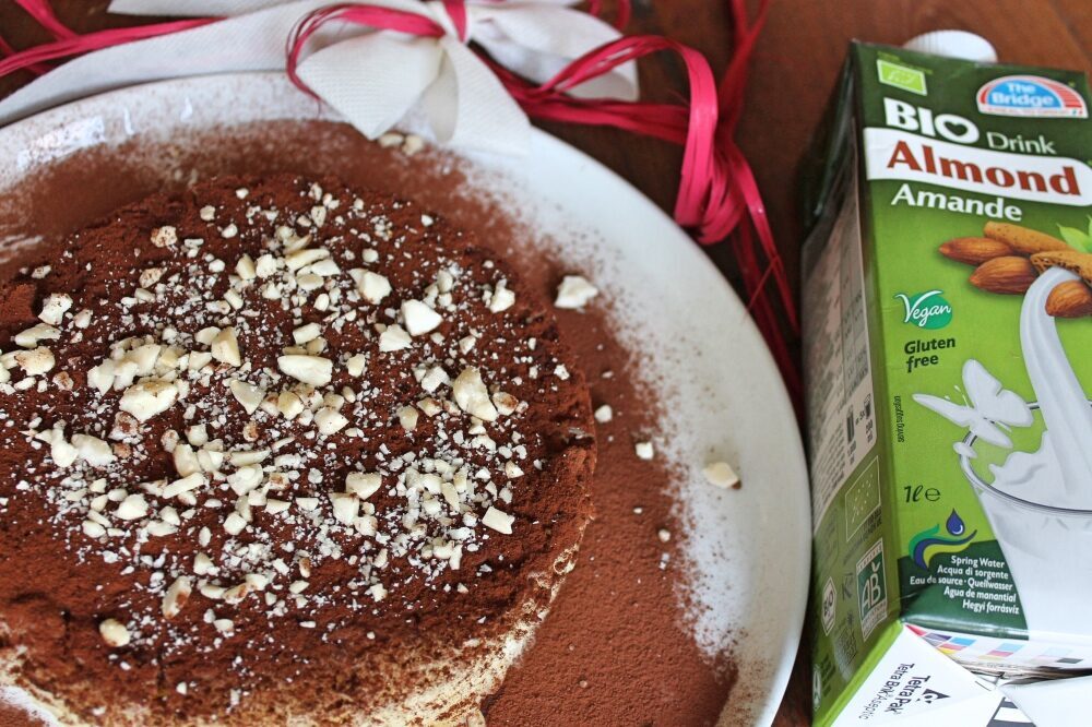Torta di riso e mandorle