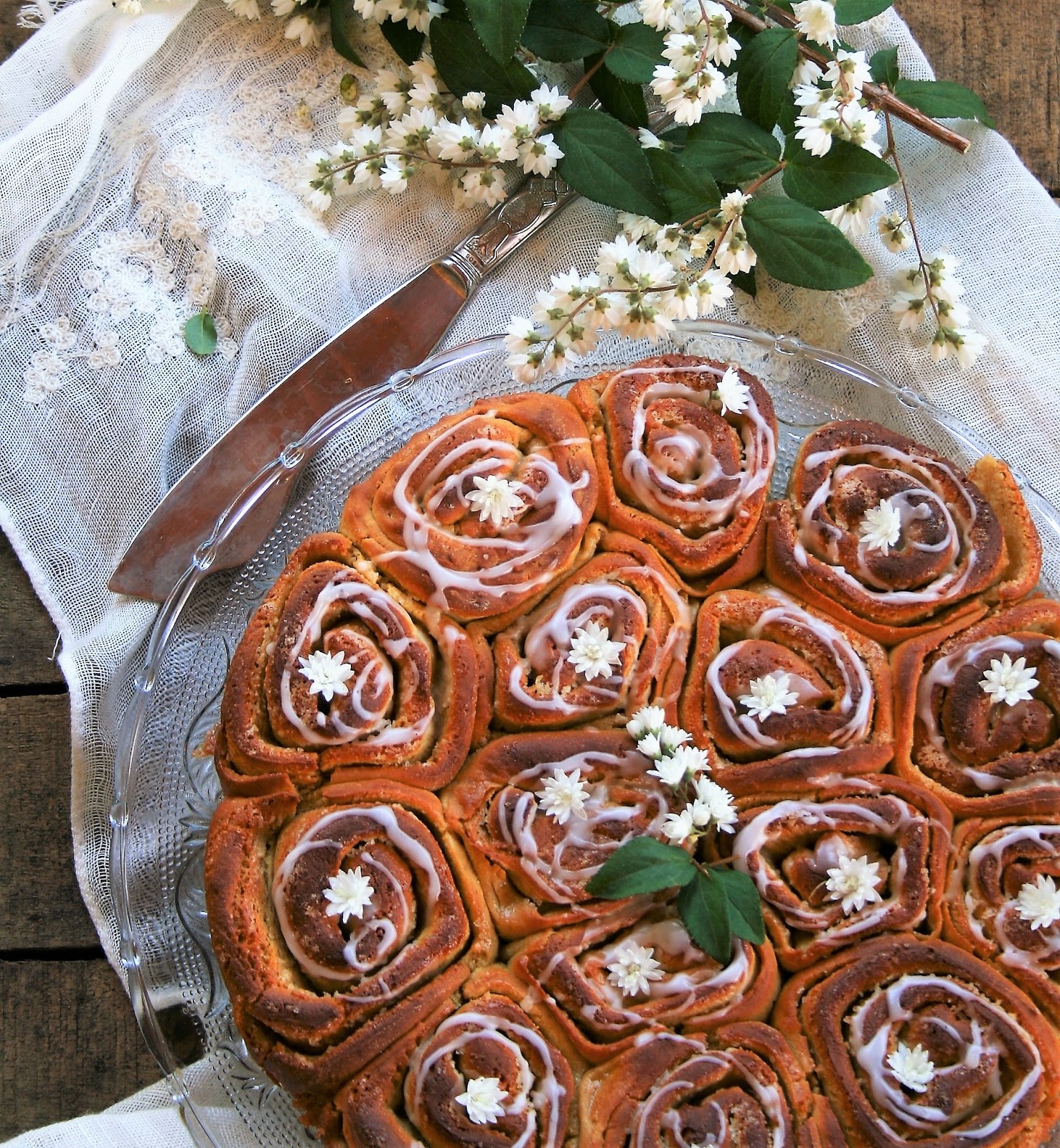 Torta di rose e la nascita di andrea