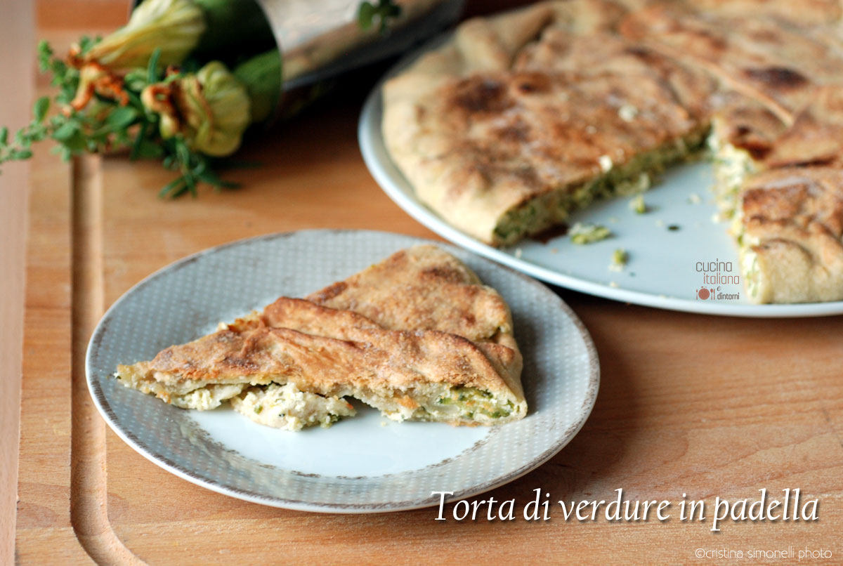 Torta di zucchine in padella, cottura senza forno