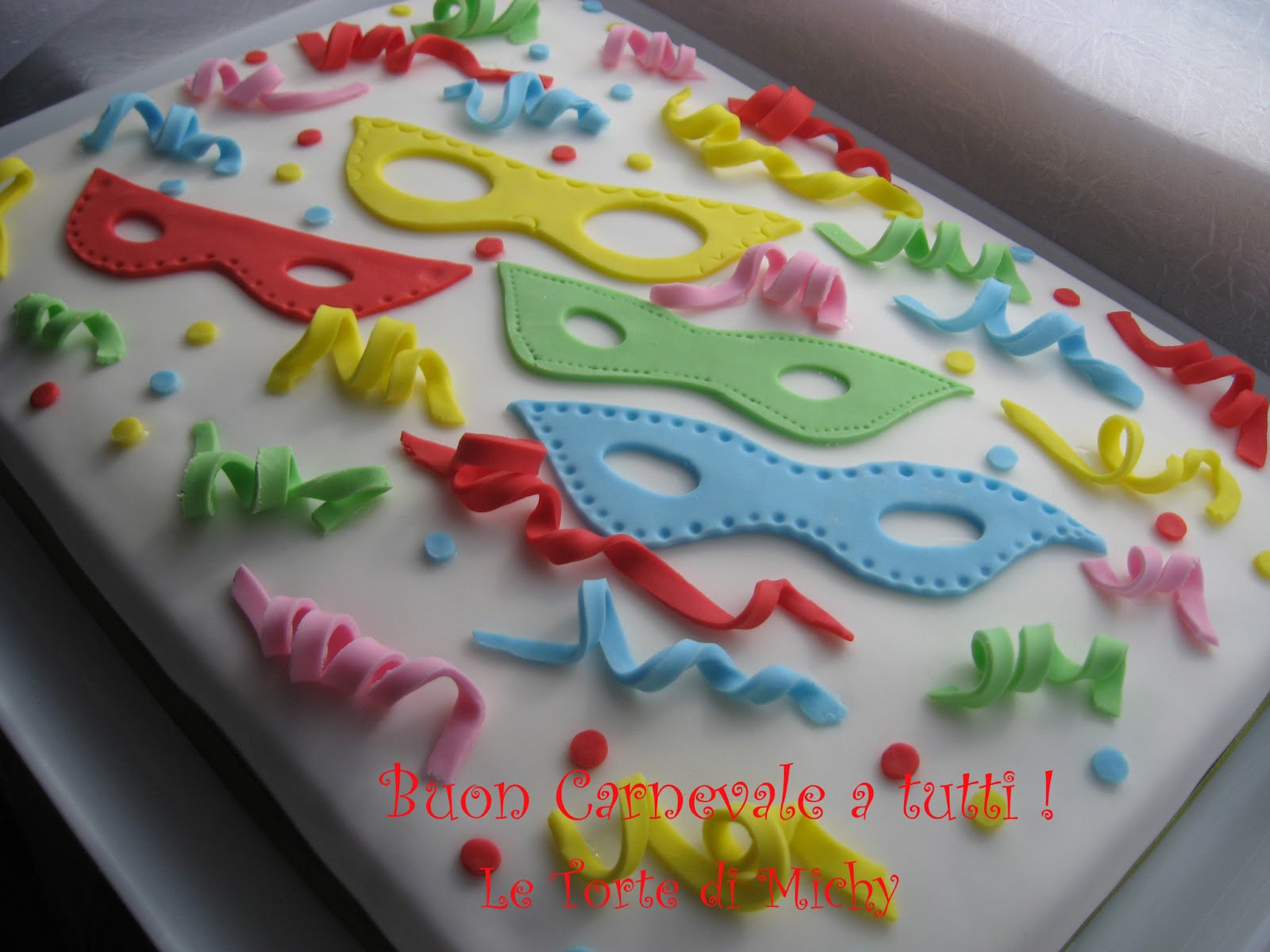 Torta festa di carnevale