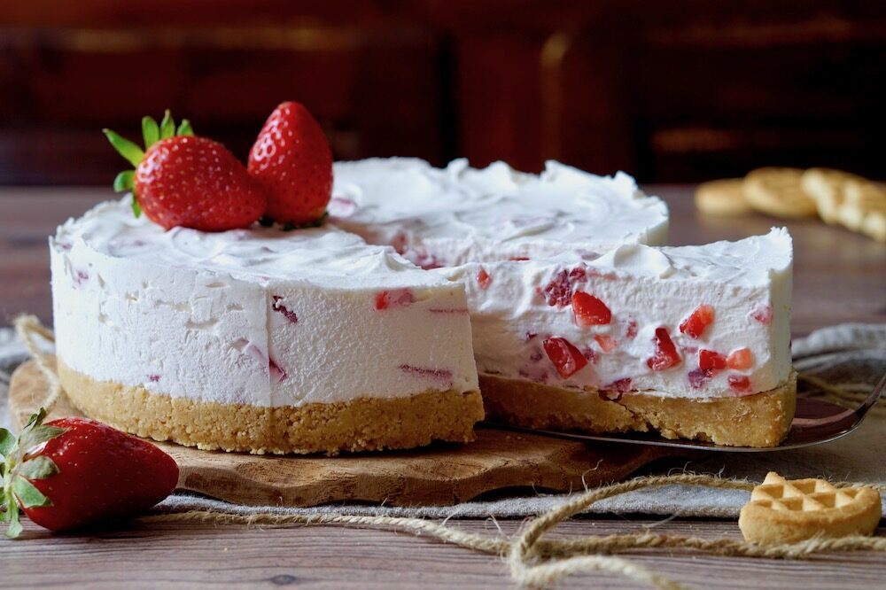 Torta Fredda Panna e Fragole