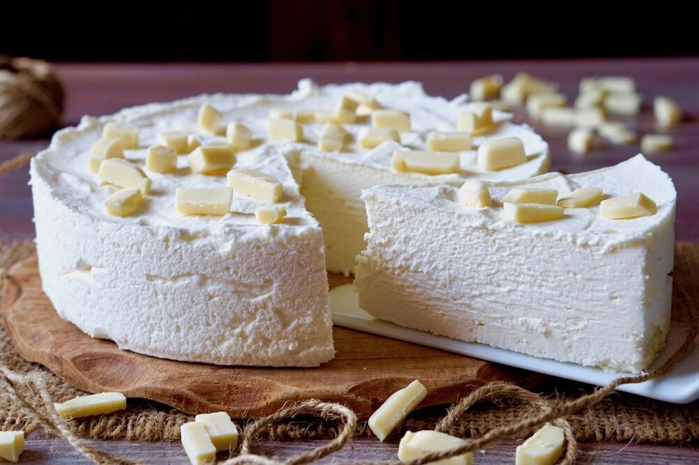 Torta gelato al cioccolato bianco