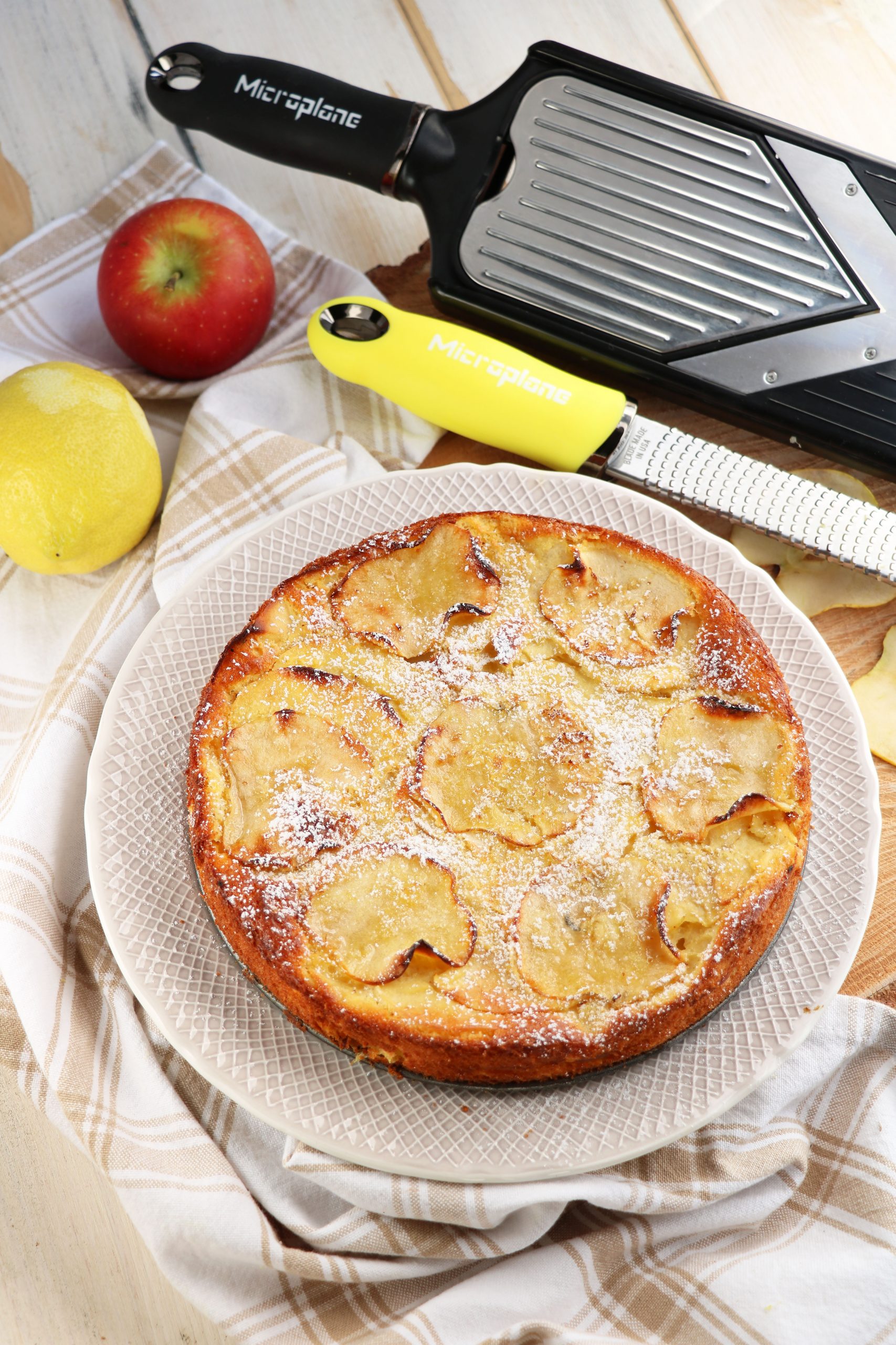 Torta invisibile di mele