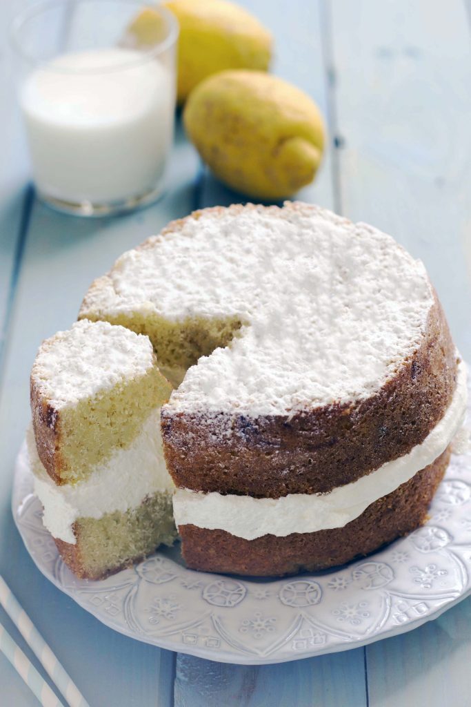 Torta Kinder Paradiso: ricetta farcita con crema al latte