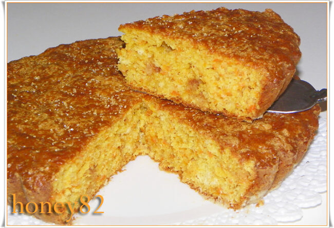 Torta light di carote e amaretti