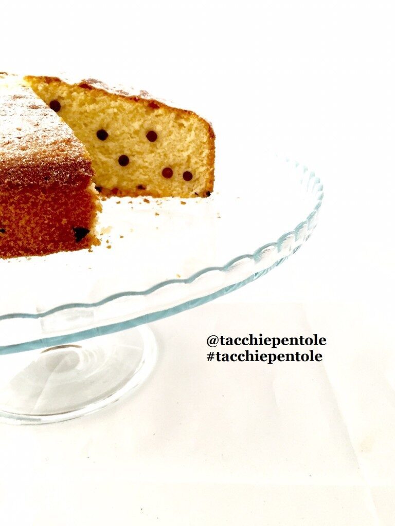 Torta margherita con gocce di cioccolato