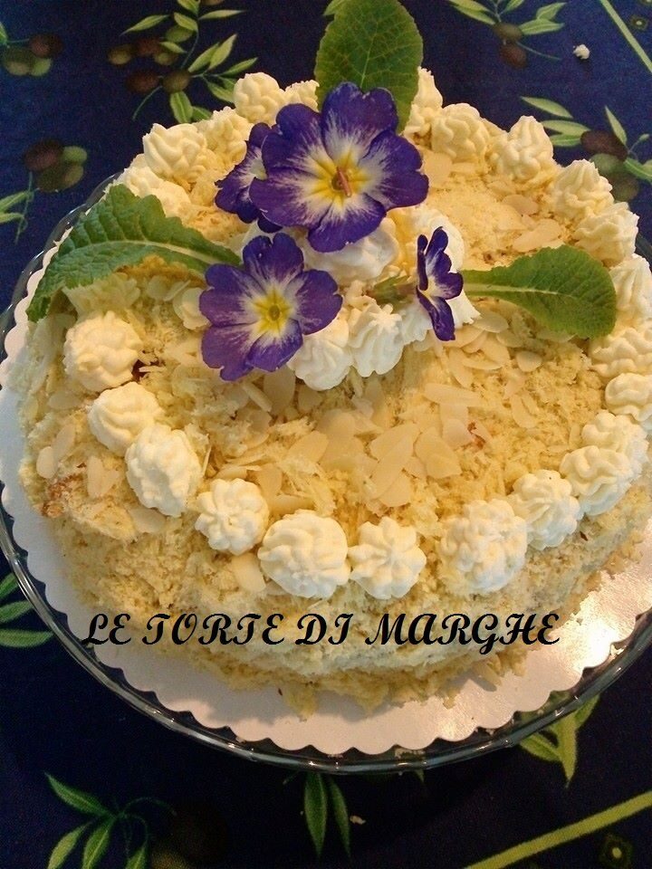 Torta mimosa al cocco