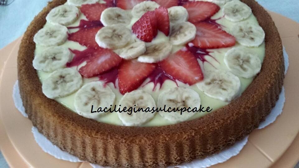 Torta morbida alla frutta: ricetta con stampo furbo