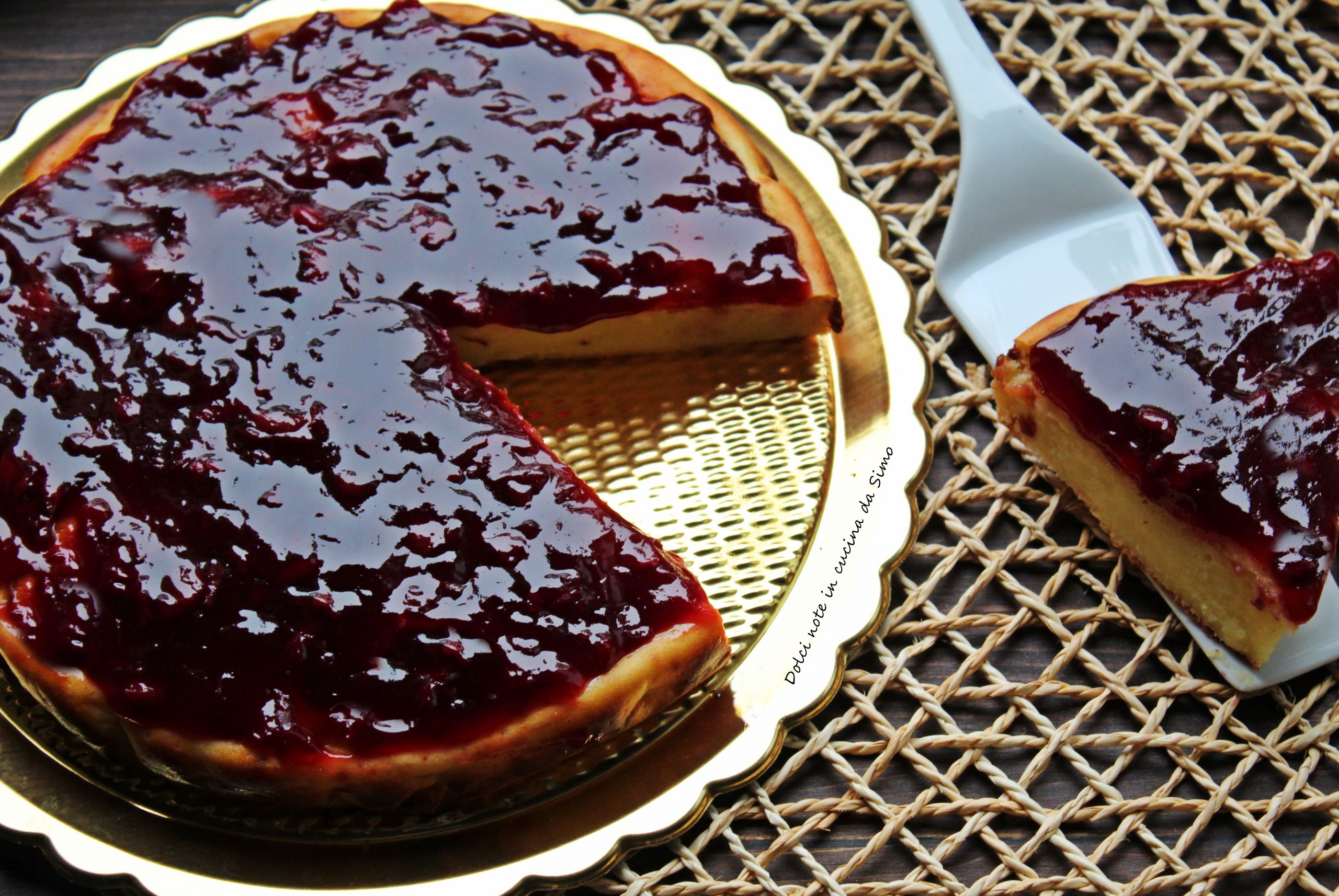 Torta morbida alla ricotta e marmellata