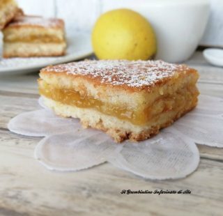 Torta morbida di agrumi allo yogurt