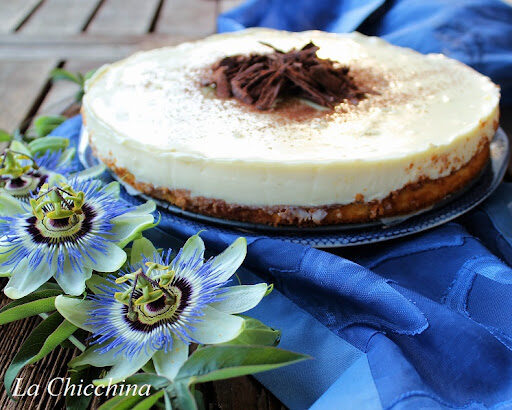 Torta mousse al cioccolato bianco