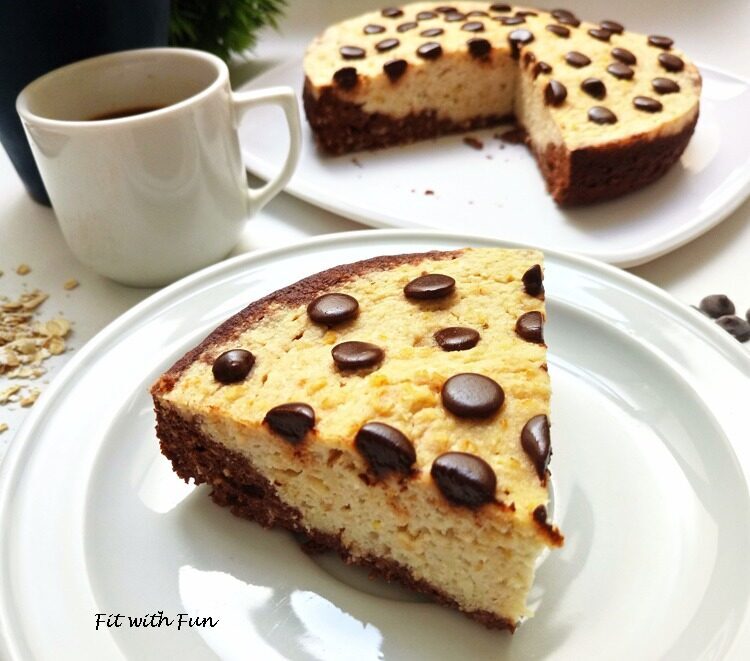 Torta mugcake bicolore cocco cacao e cioccolato proteica