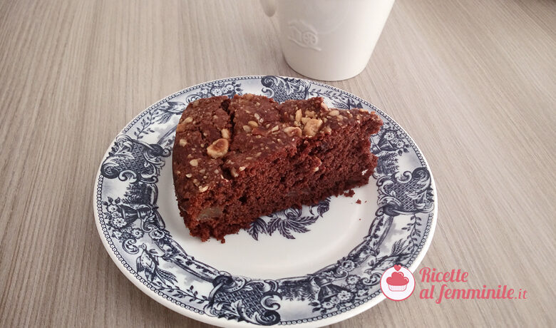 Torta pere e cioccolato con nocciole