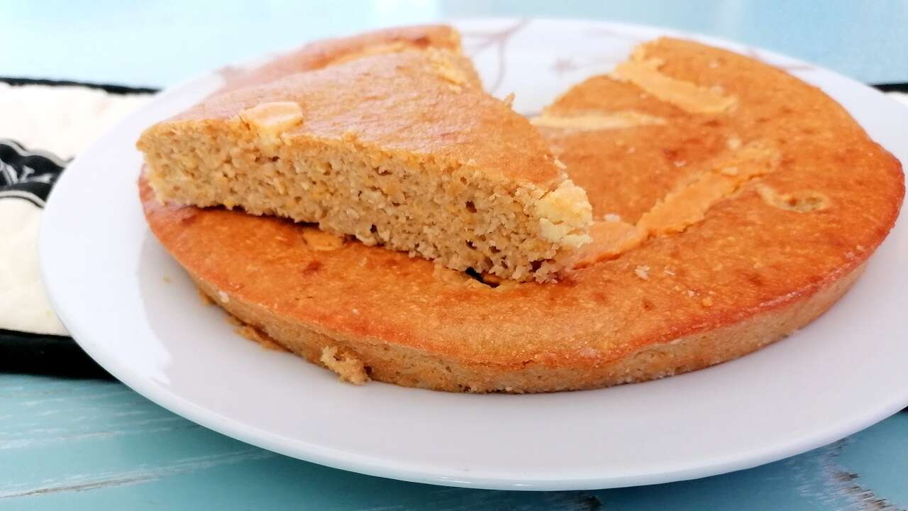 Torta proteica al cocco, senza glutine: anche con bimby