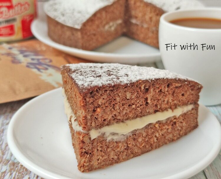 Torta proteica alla carrube e vaniglia senza zucchero