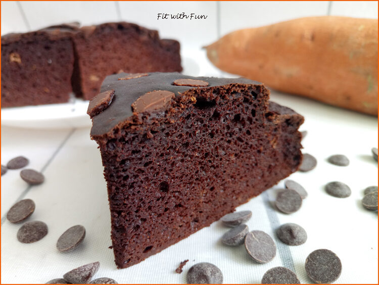 Torta proteica cacao e farina di patate dolci