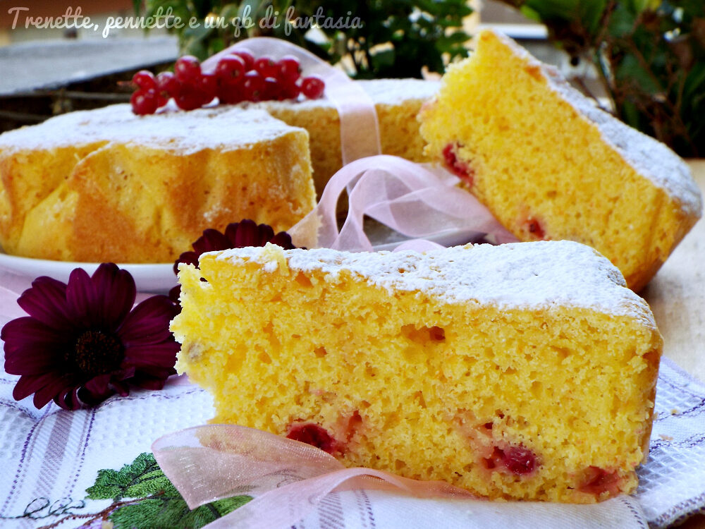 Torta ribes con carota e bucce di limone