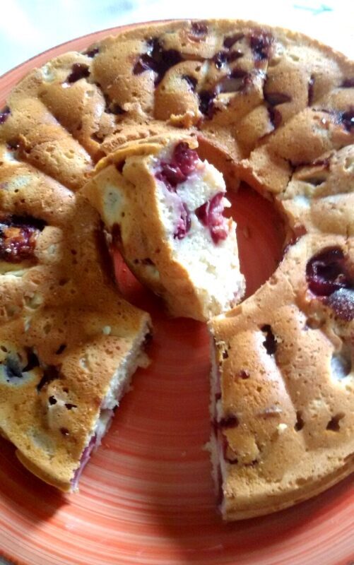 Torta ricotta e ciliegie