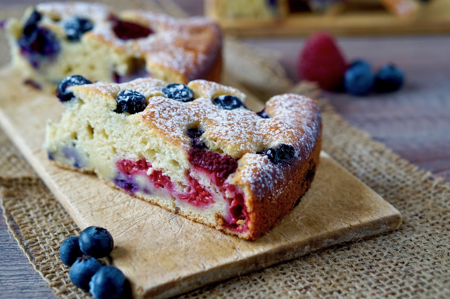 Torta ricotta e frutti di bosco