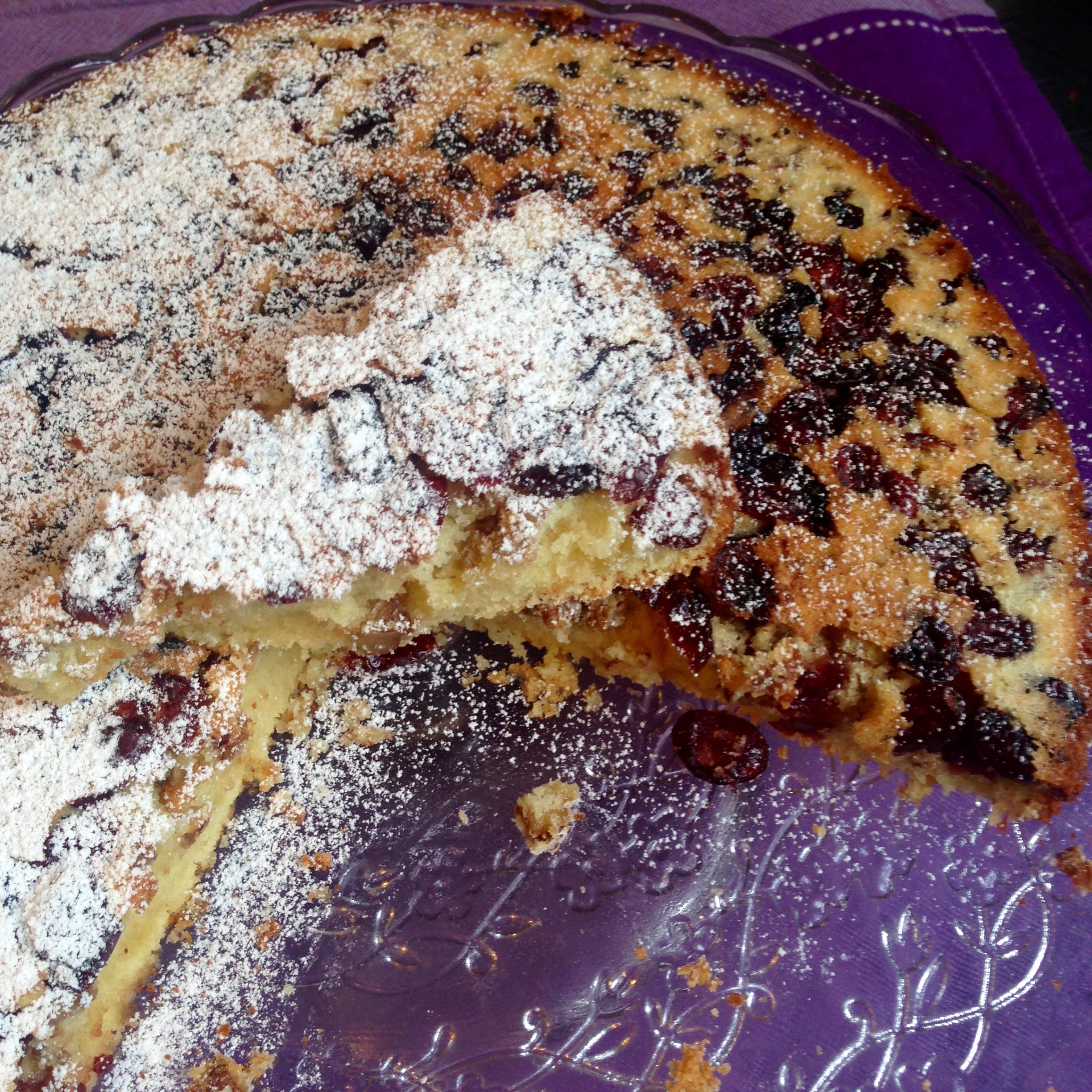 Torta rovesciata noci e mirtilli rossi