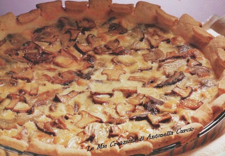 TORTA RUSTICA AI FUNGHI