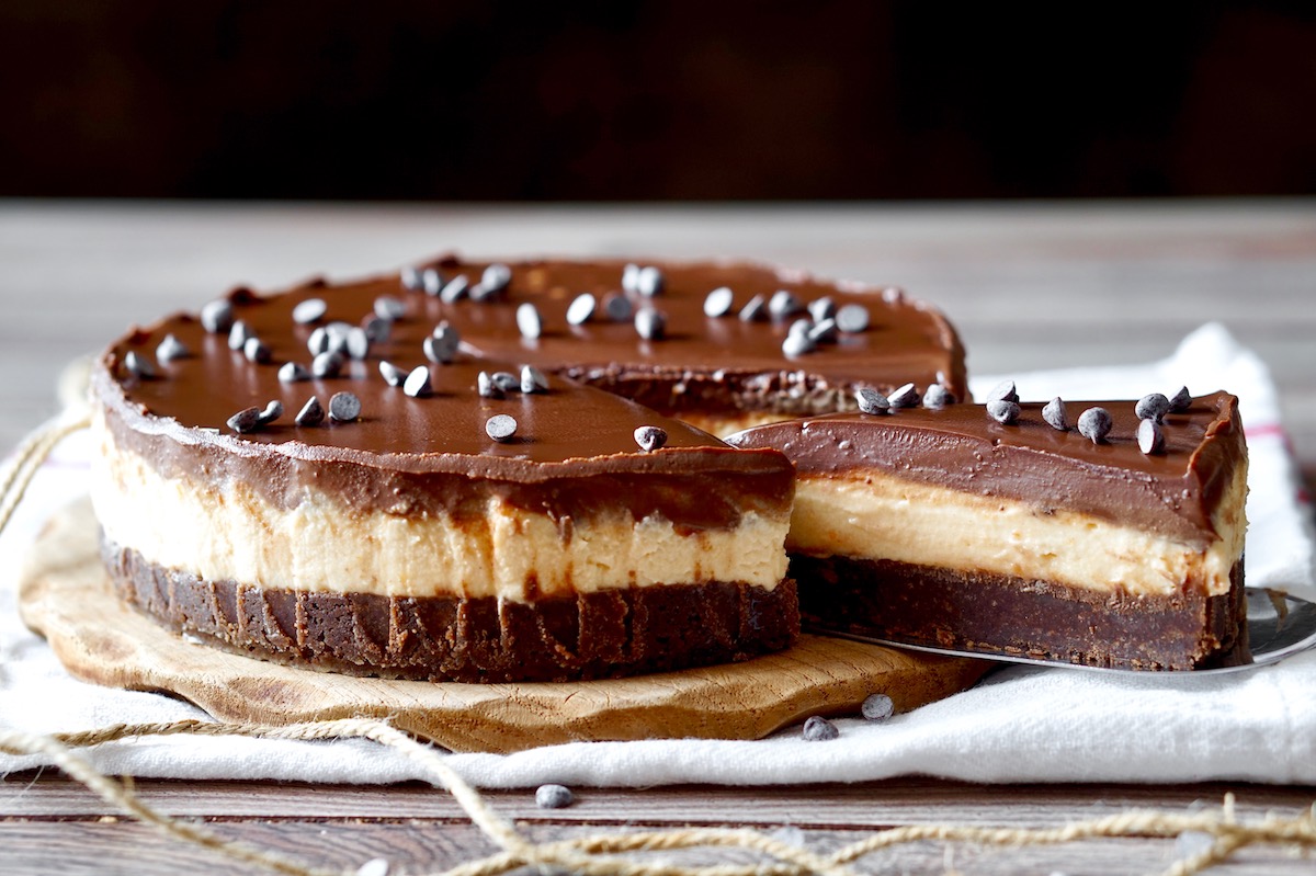 Torta sacher senza cottura