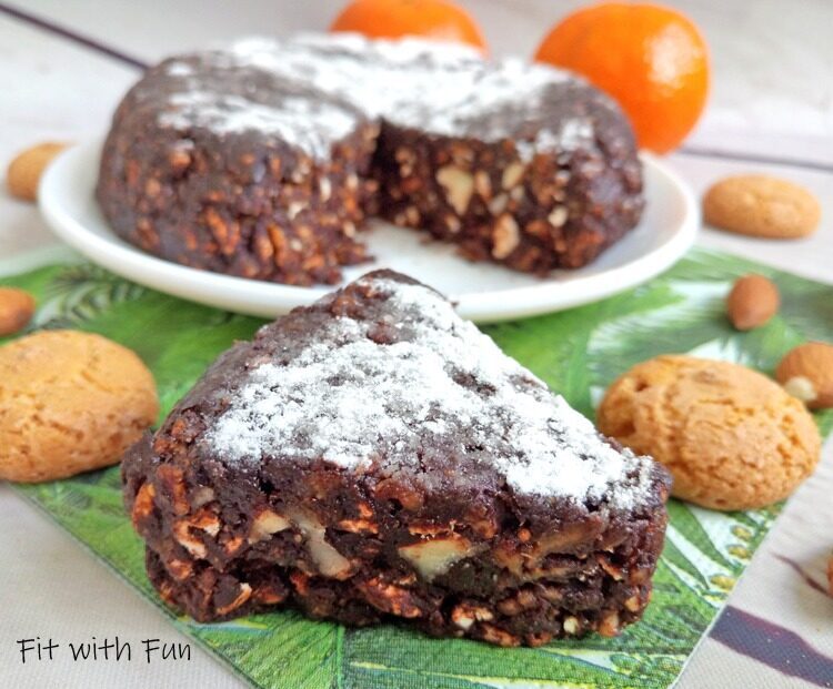 Torta salame di cioccolato al mandarino rum e amaretti
