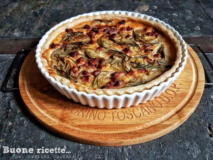 Torta salata carciofi pancetta e pecorino