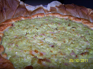 Torta salata con piselli e ricotta