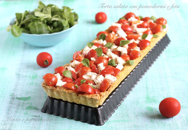 Torta salata con pomodorini e feta