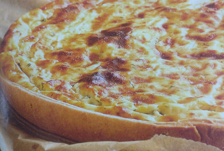 Torta salata con speck e formaggio